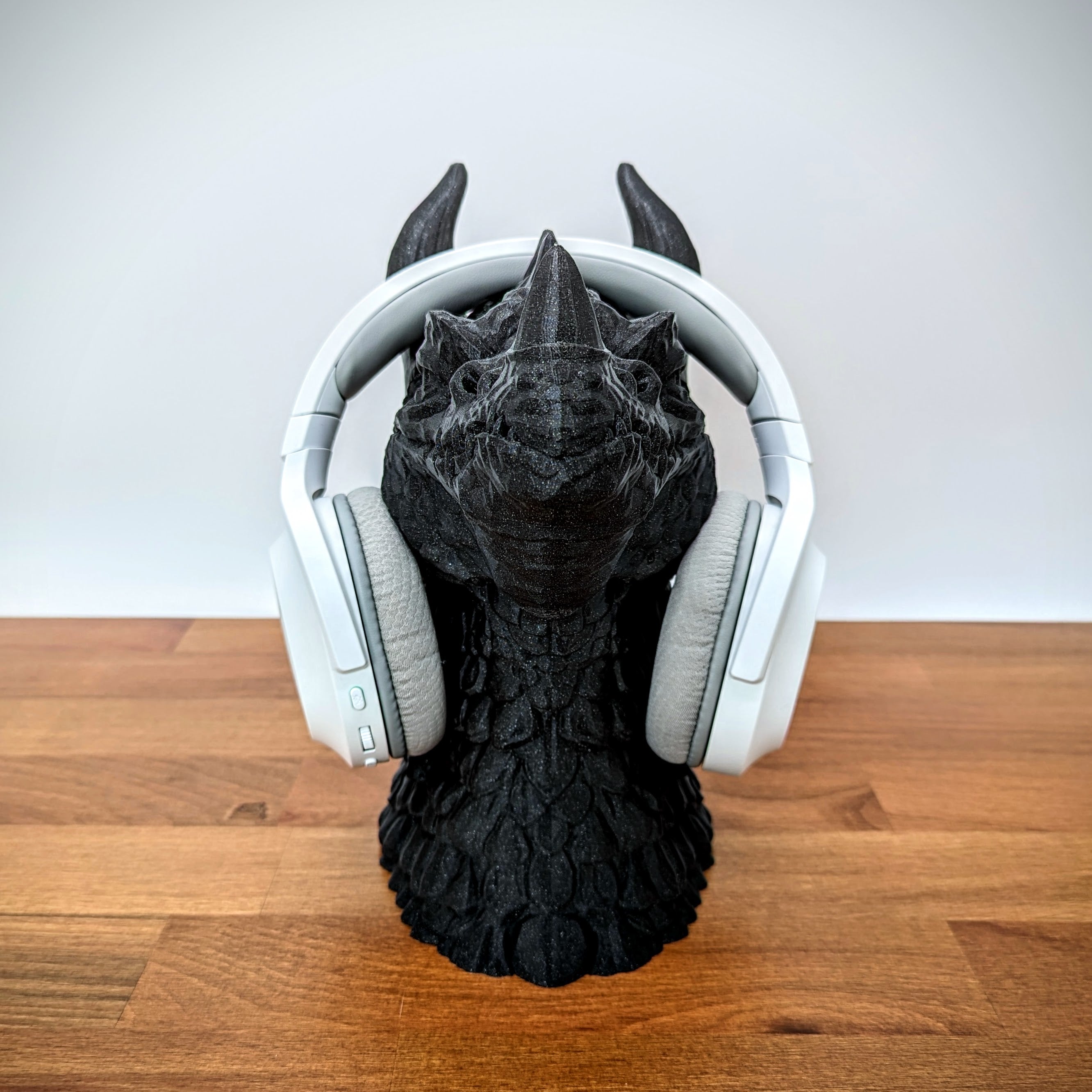 Dragon Bust Headphone Stand